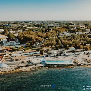 https://baia-san-giorgio-bari.barihotels.org